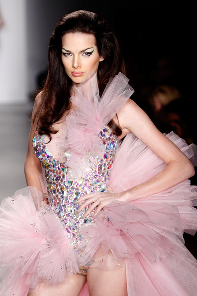 (September 13, 2011 - Photo by Joe Kohen/Getty Images North America) 