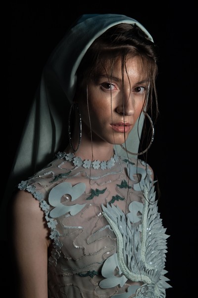 A model backstage ahead of the Amato show during Fashion Forward Spring/Summer 2017 at the Dubai Design District on October 23, 2016 in Dubai, United Arab Emirates. (Oct. 22, 2016 - Source: Getty Images Europe) 