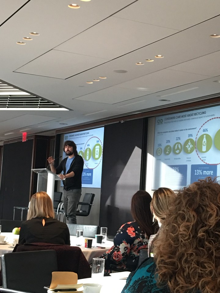 7B87FF6D-0CF5-4522-B815-C9099C66A543